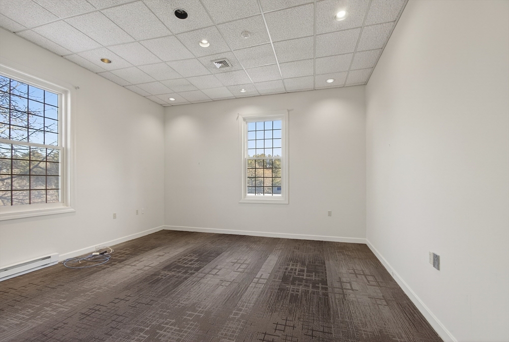 31 Plaistow Rd Property Photo 13