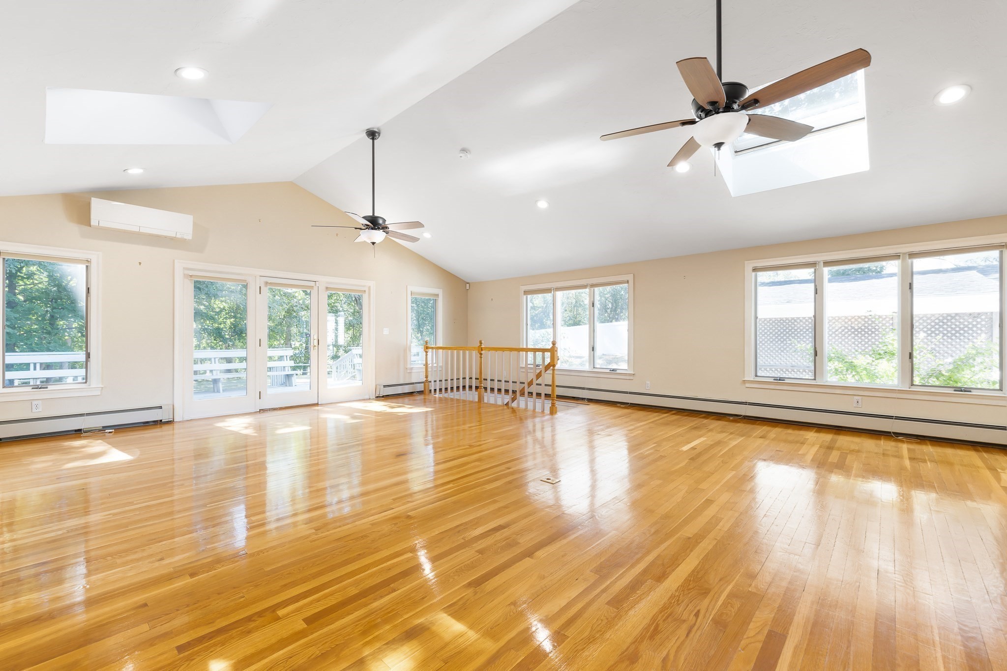 48 Taylor Property Photo 6