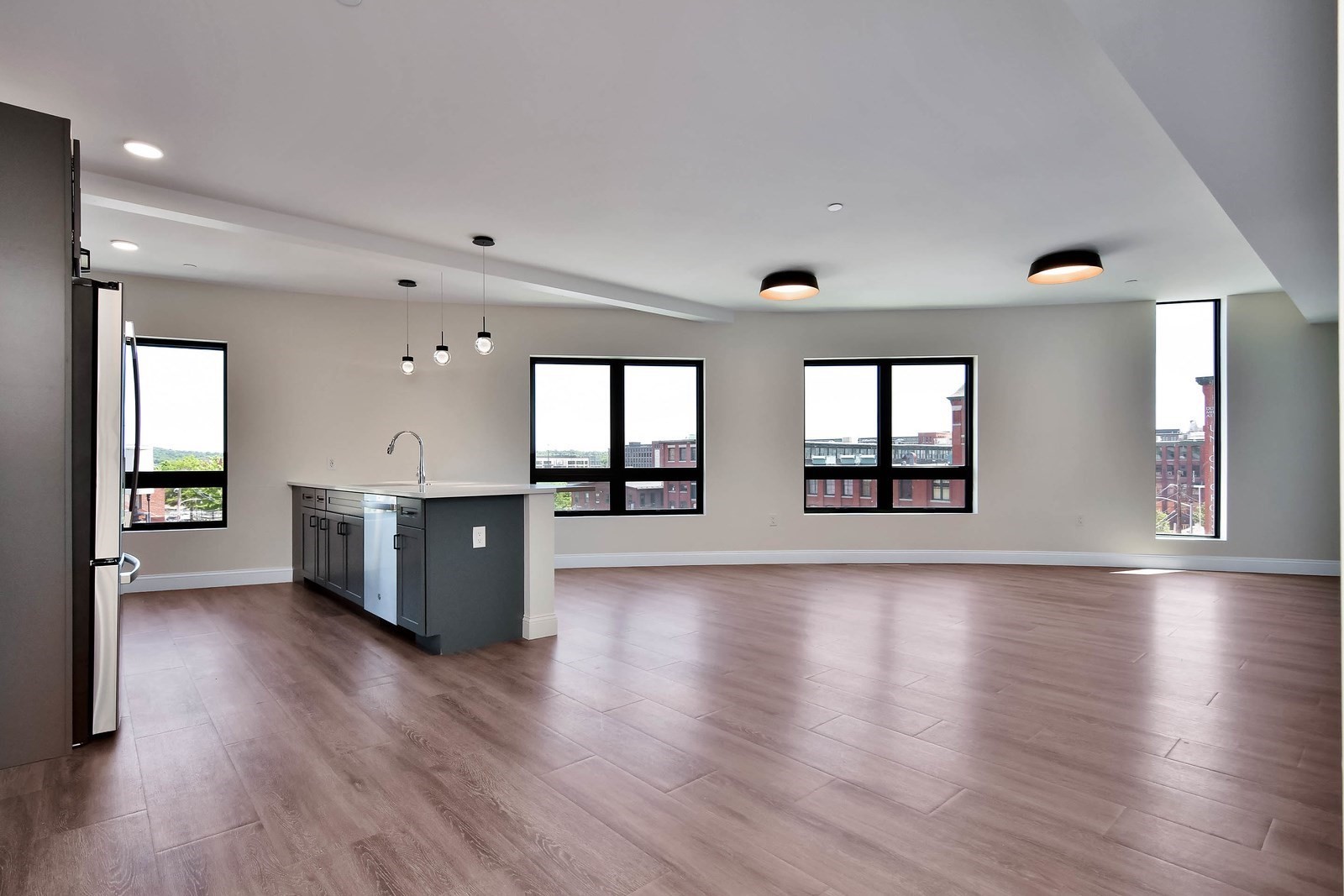 215 Canal St. # 1 Property Photo 1