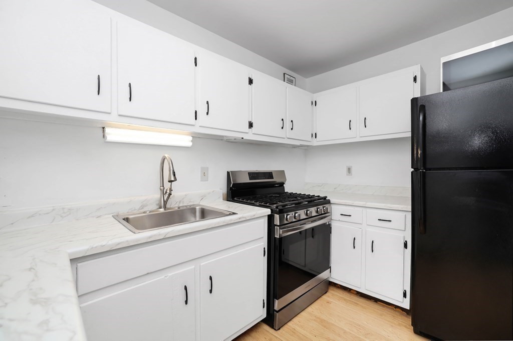 32 Juniper St # 96 Property Photo 6