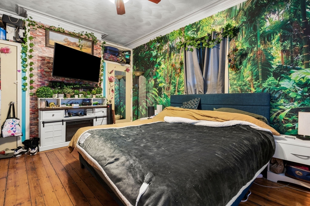 33 Waumbeck St Property Photo 14