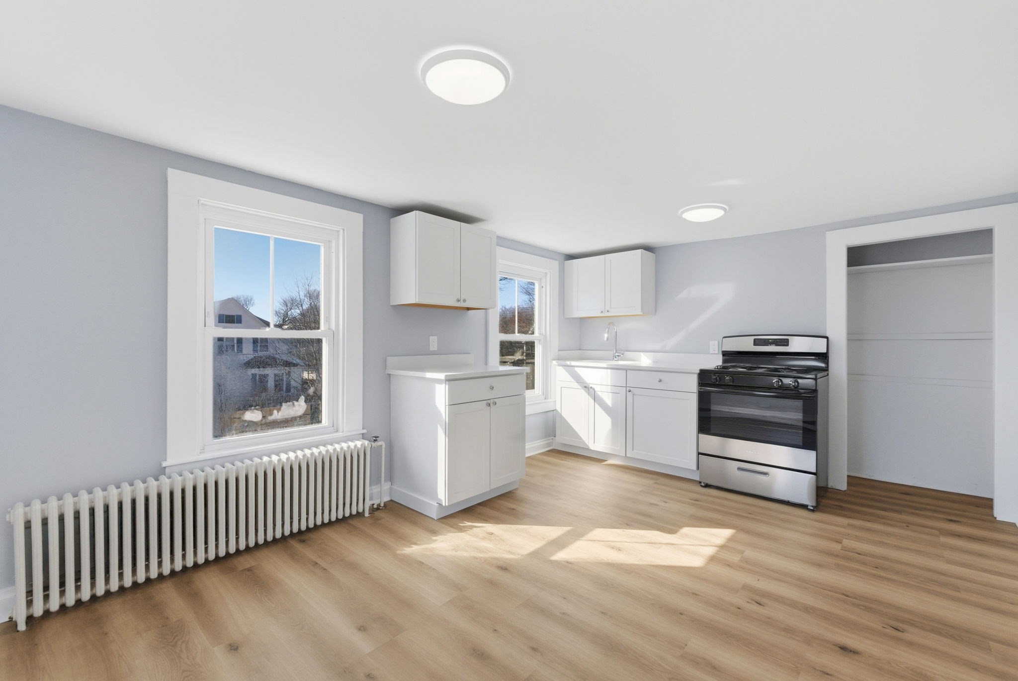 48 Walker St # B Property Photo 3