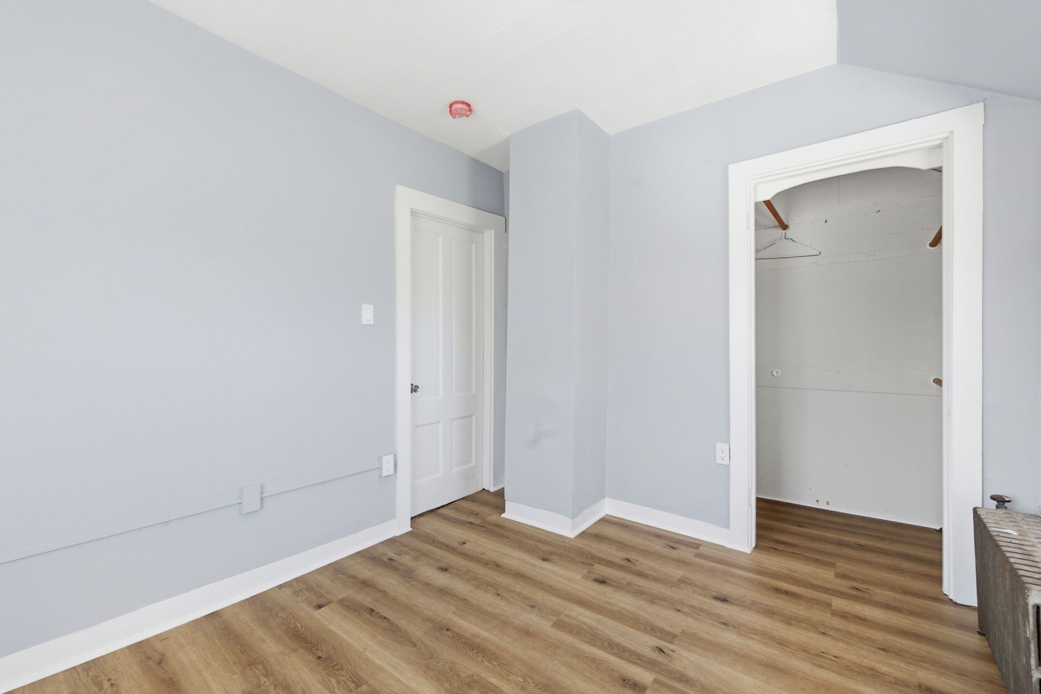 48 Walker St # B Property Photo 8