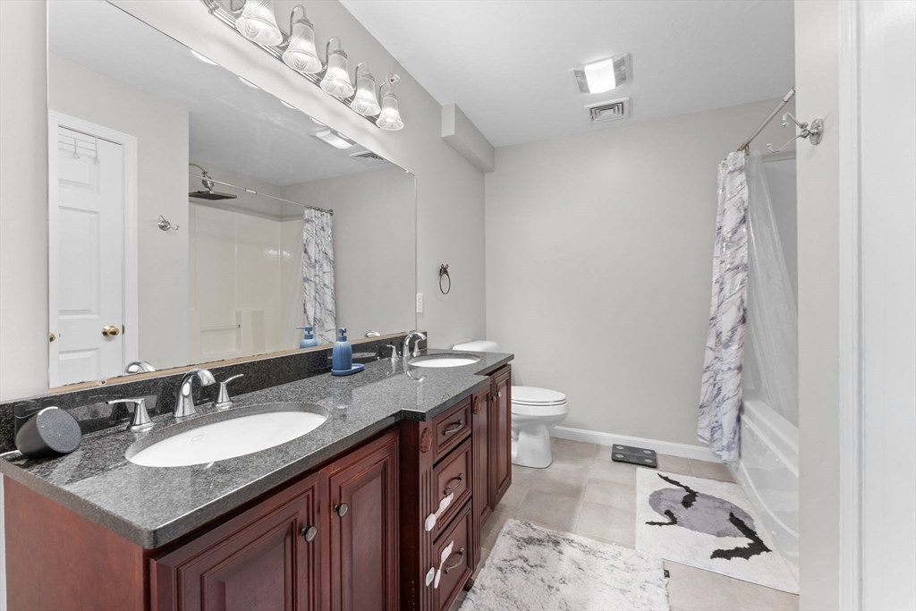 717 Hampton Way # 717 Property Photo 22