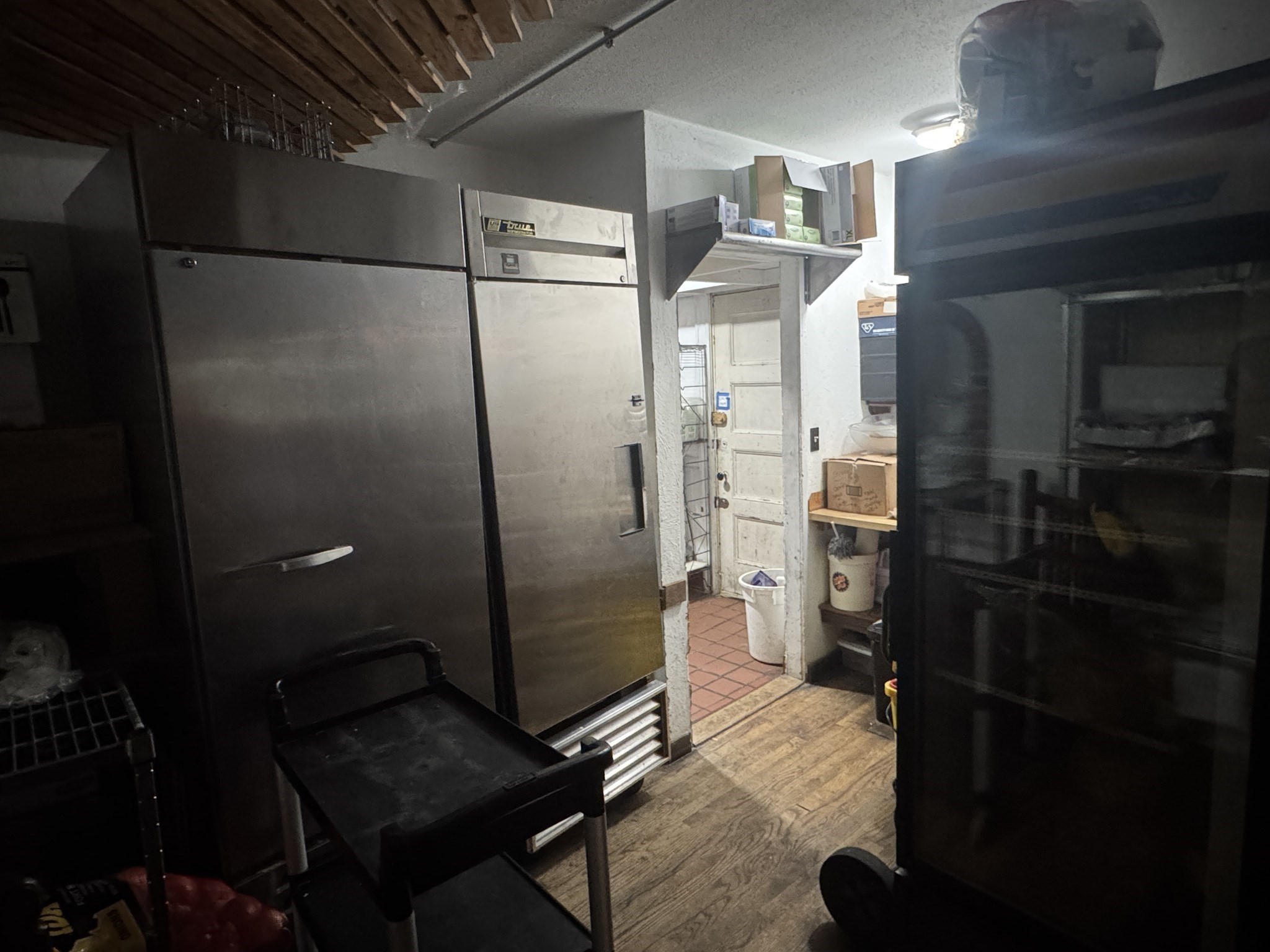 914 Beacon St Property Photo 18