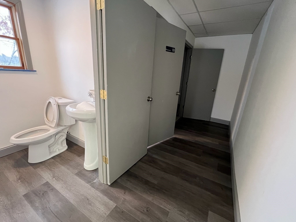2870 Cranberry Highway # 2 Property Photo 14