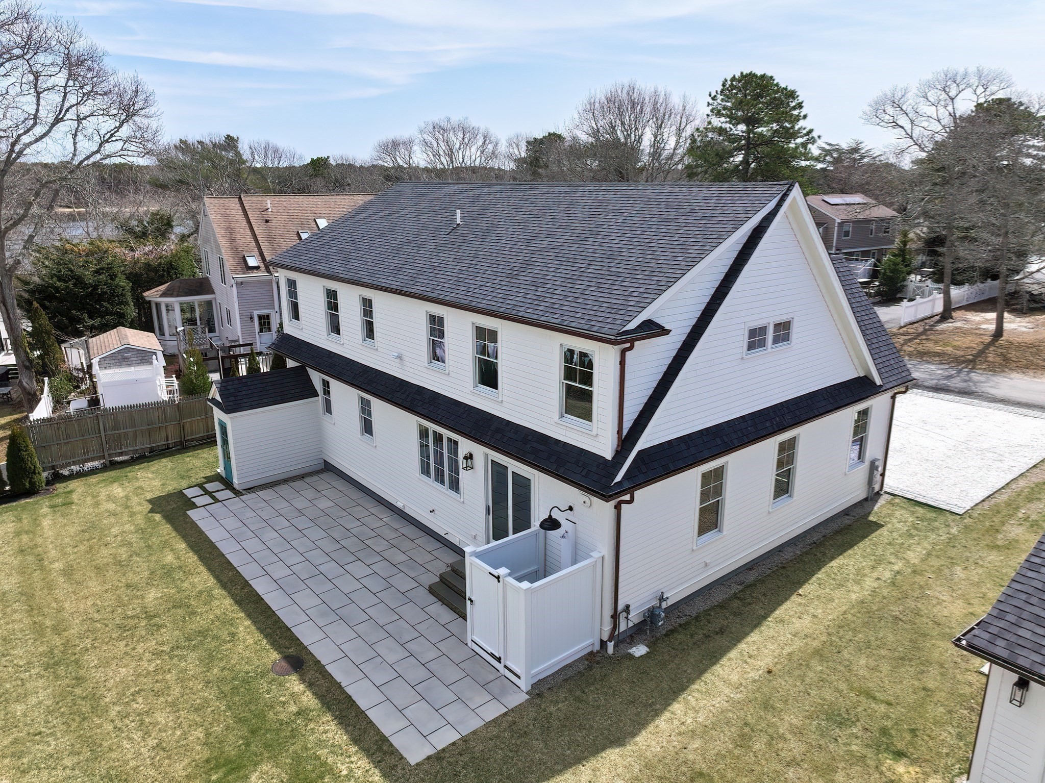 72 Woodside Dr. Property Photo 3