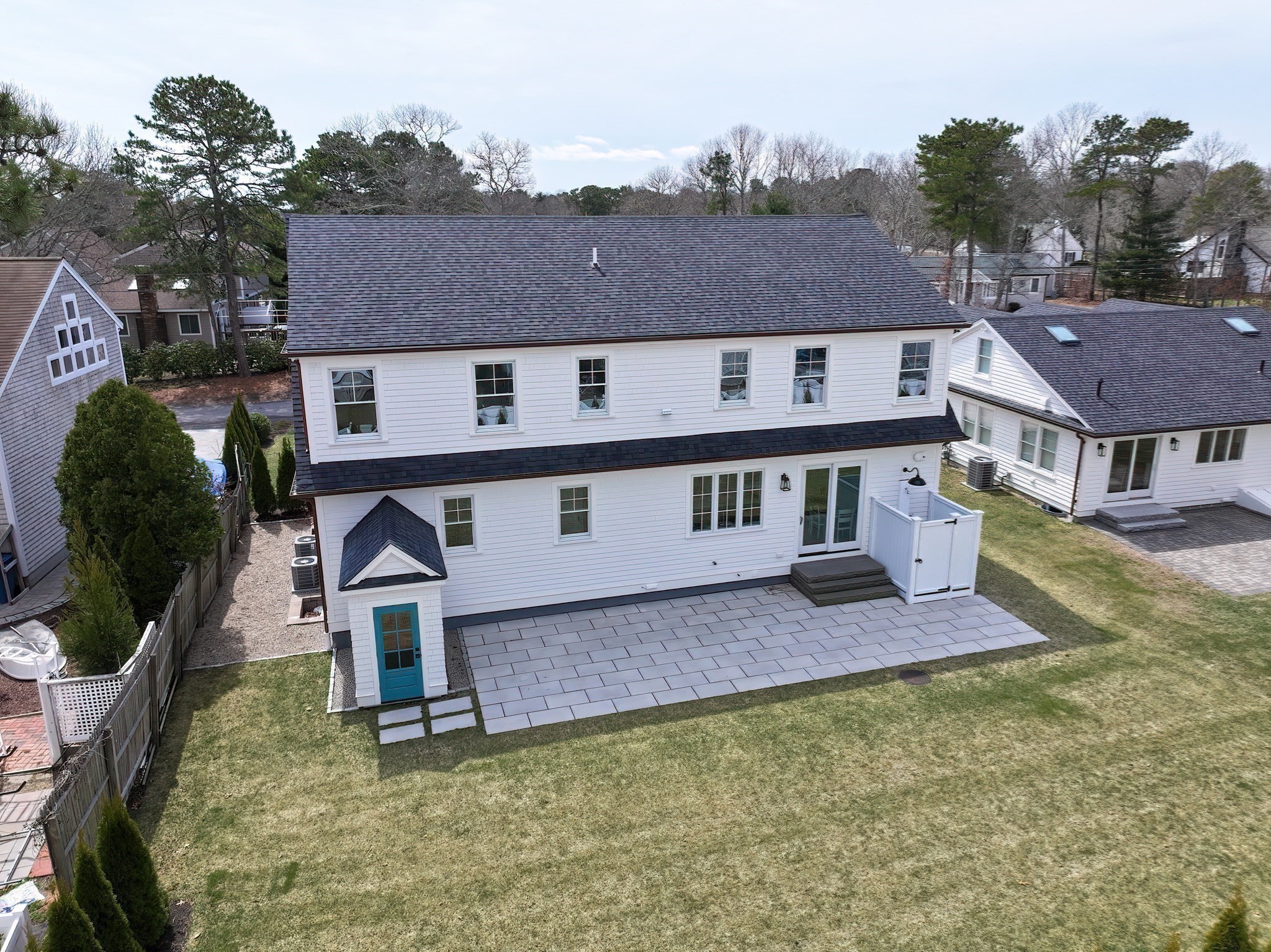 72 Woodside Dr. Property Photo 4