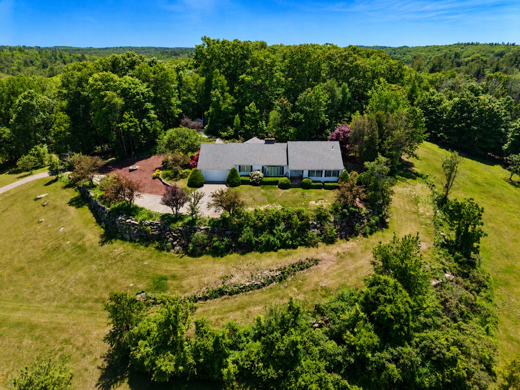 1107 Jackson Rd Property Photo 2