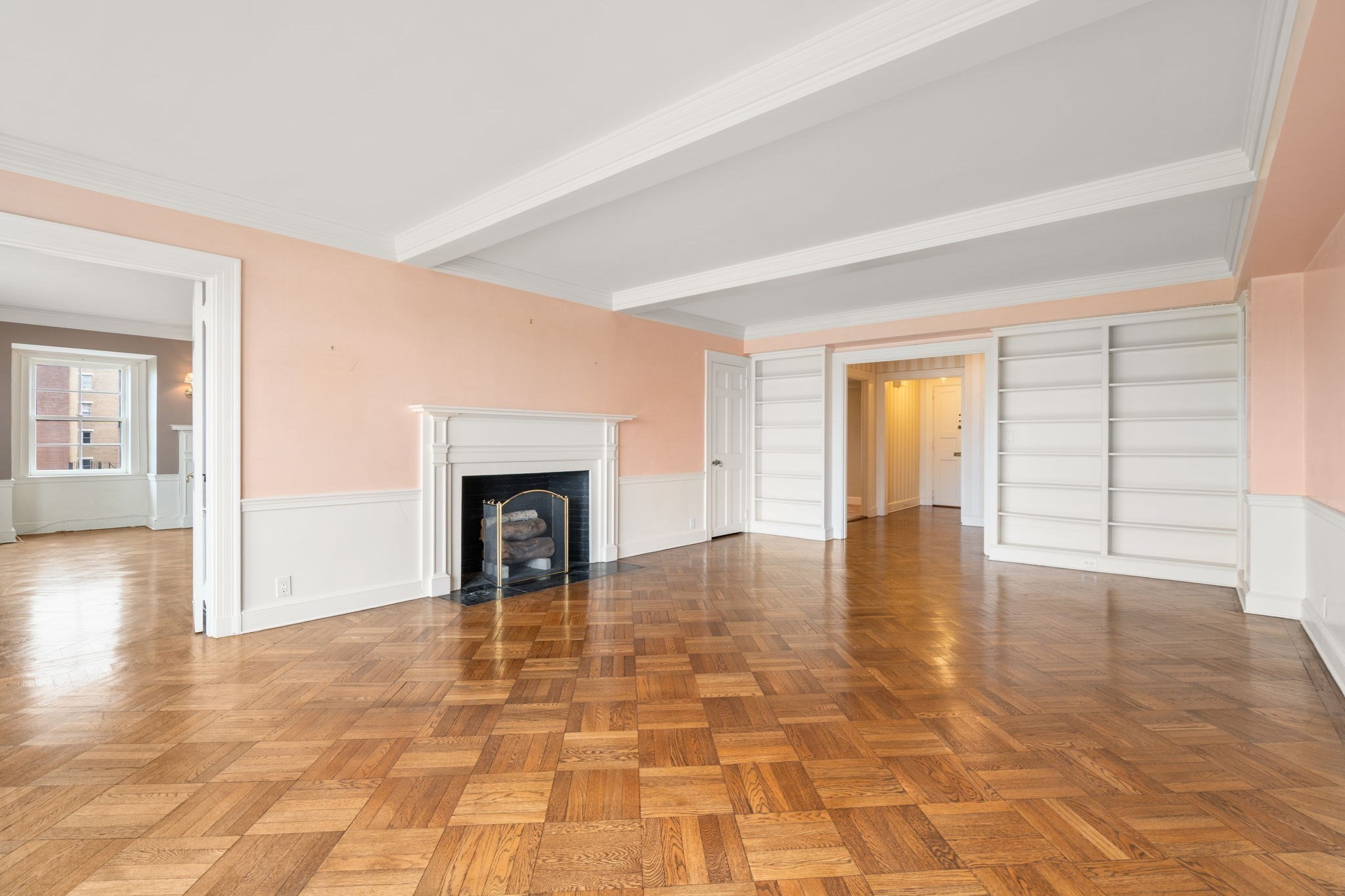 274 Beacon Street # 8r Property Photo 3