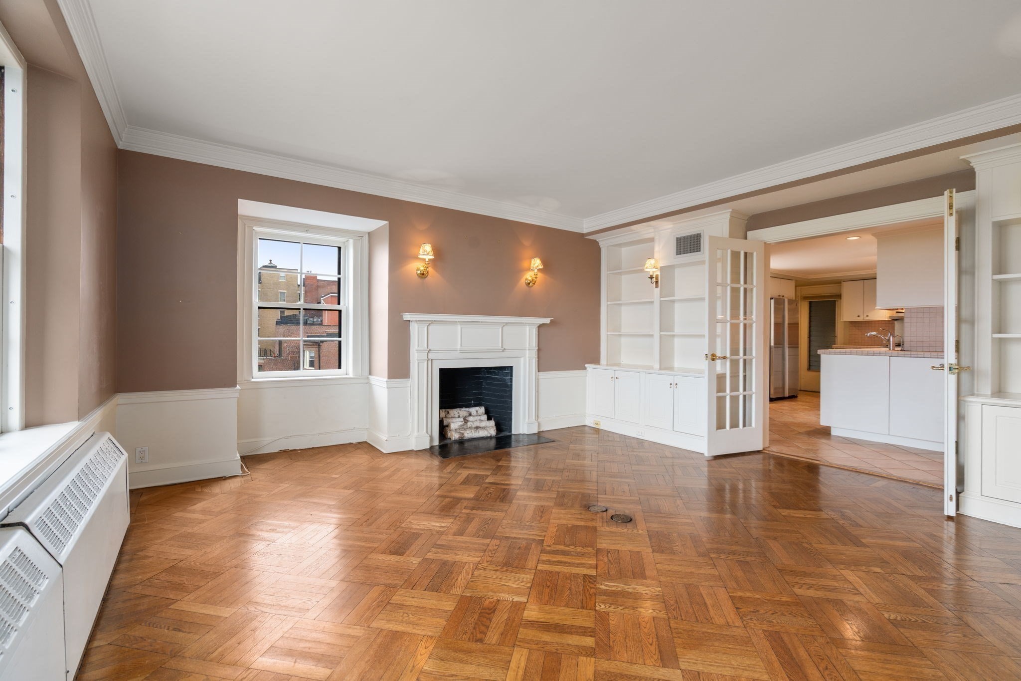 274 Beacon Street # 8r Property Photo 4