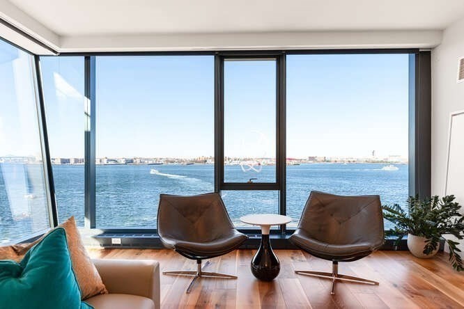 300 Pier 4 Blvd # 5c Property Photo 3