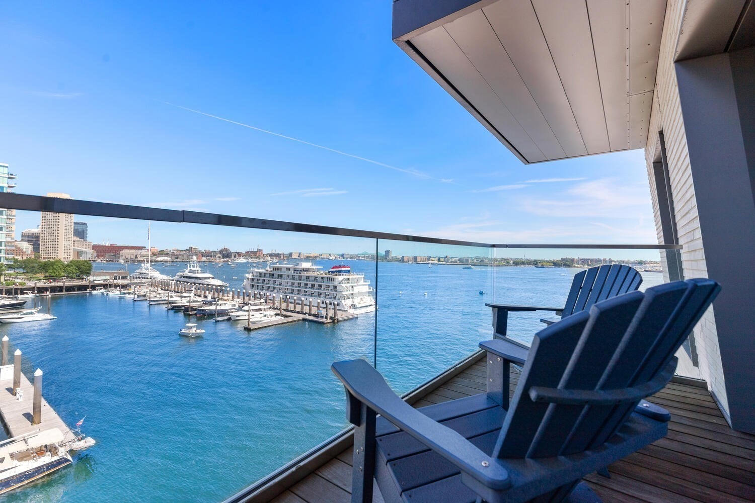 300 Pier 4 Blvd # 5c Property Photo 9