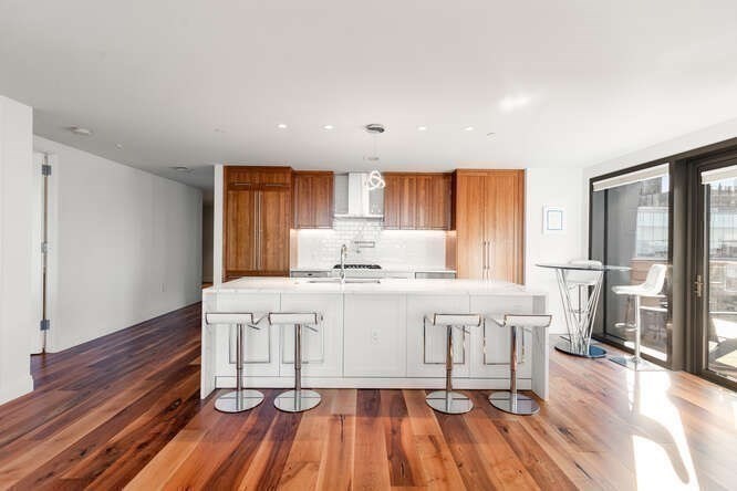 300 Pier 4 Blvd # 5c Property Photo 14