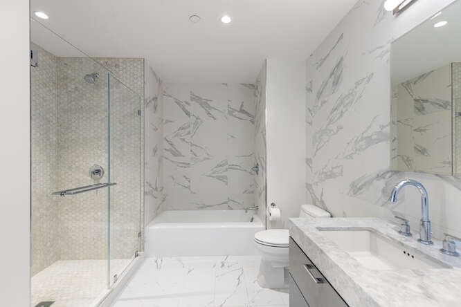 300 Pier 4 Blvd # 5c Property Photo 25