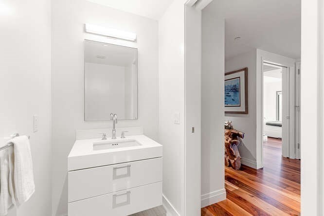 300 Pier 4 Blvd # 5c Property Photo 35