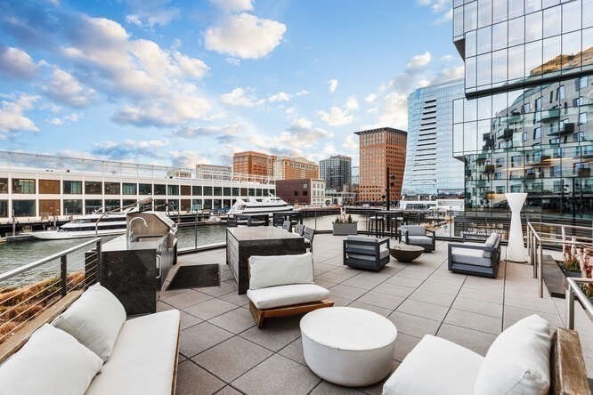 300 Pier 4 Blvd # 5c Property Photo 39
