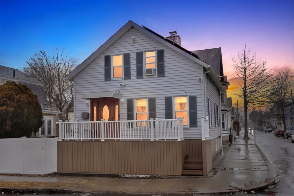 145 Hillman St Property Photo 1