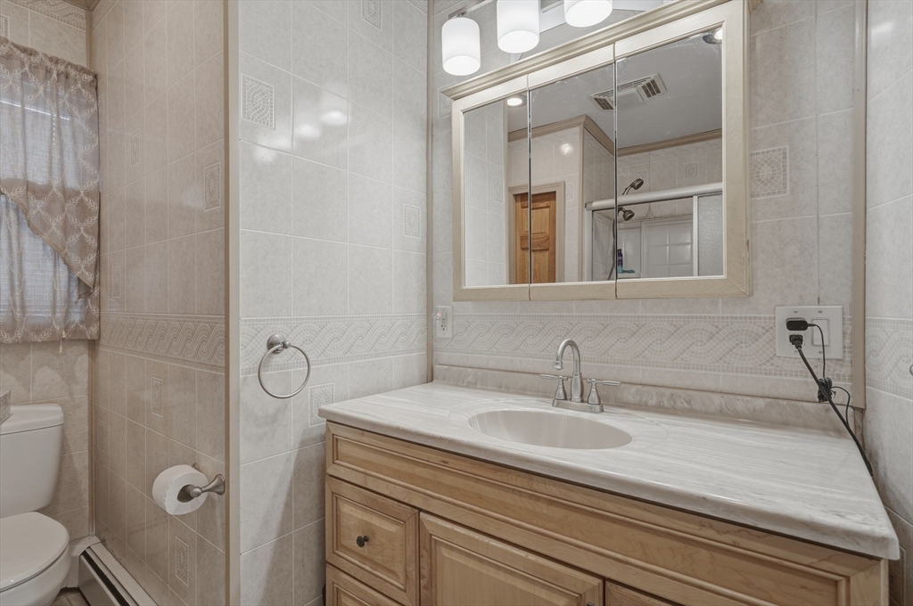 145 Hillman St Property Photo 23