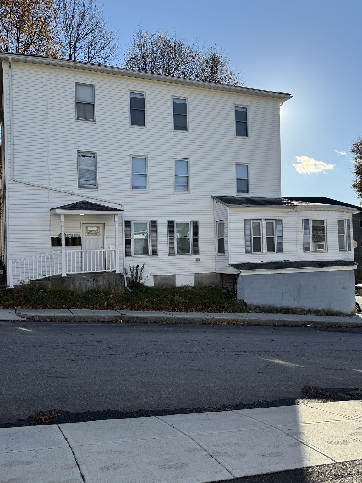 145 Eastern Ave Property Photo 14