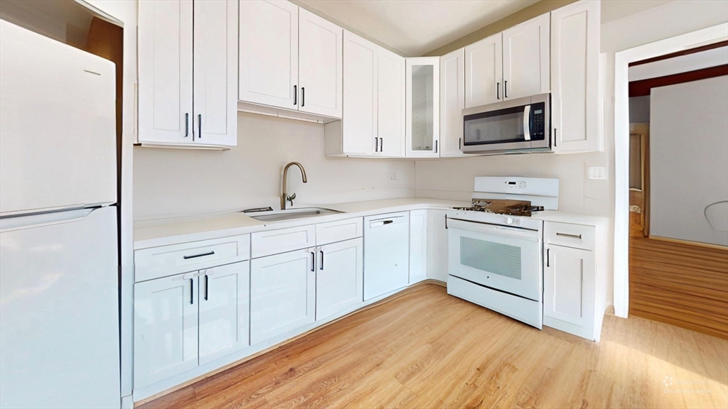 12 Lyman St # 1 Property Photo 1