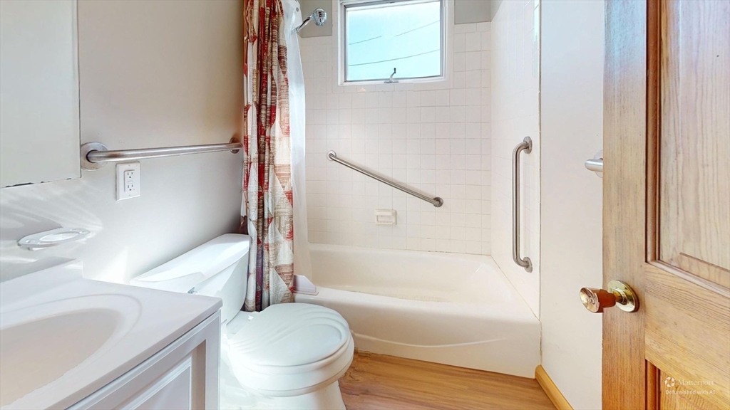 12 Lyman St # 1 Property Photo 5