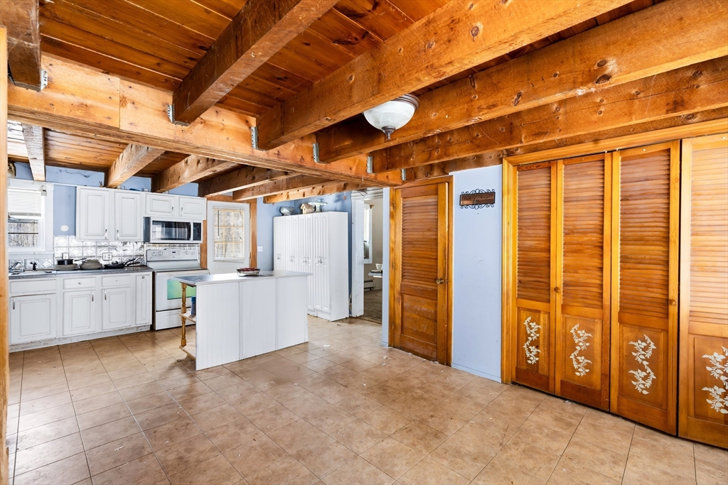 44 Squannacook Rd Property Photo 2