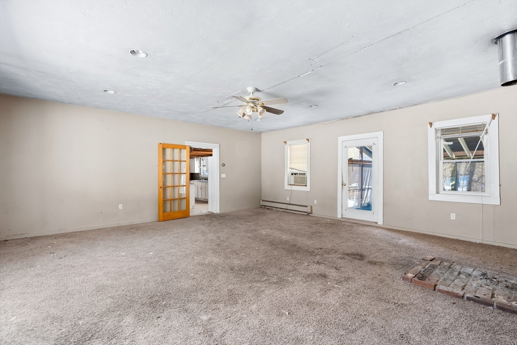 44 Squannacook Rd Property Photo 12