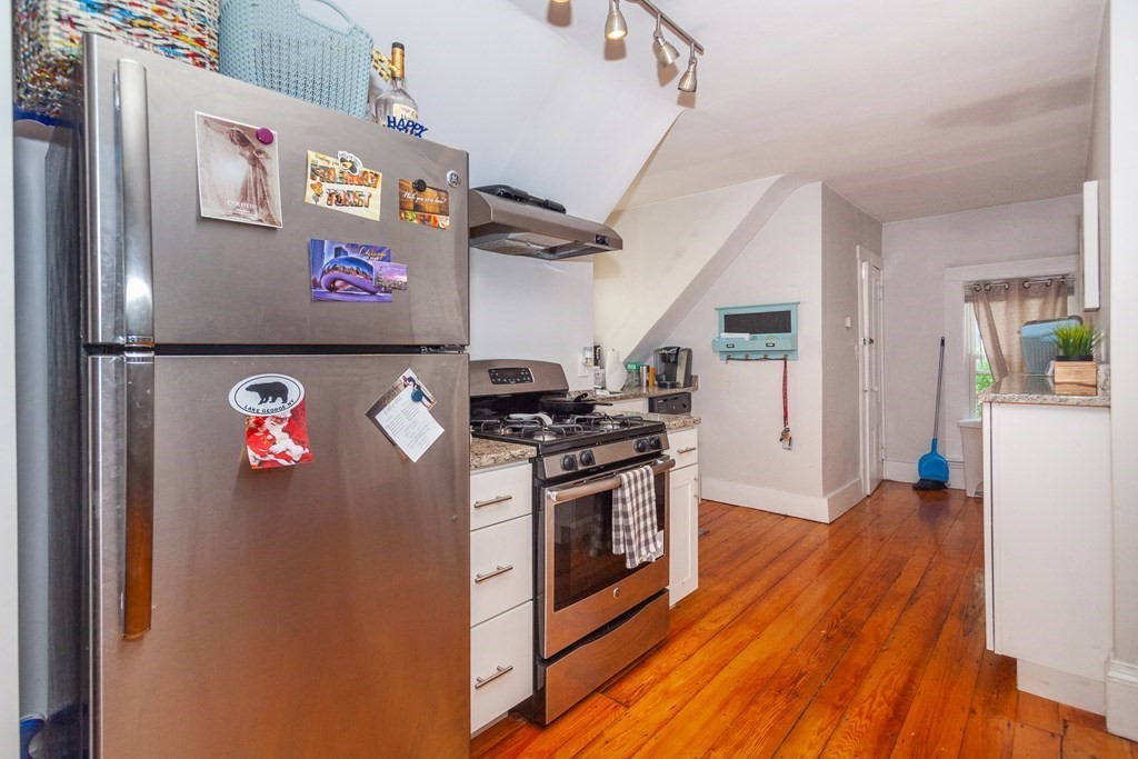 10 Thurston St # 3 Property Photo 1