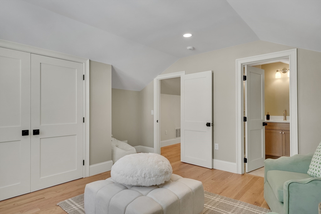 1 Cushing Street Property Photo 2