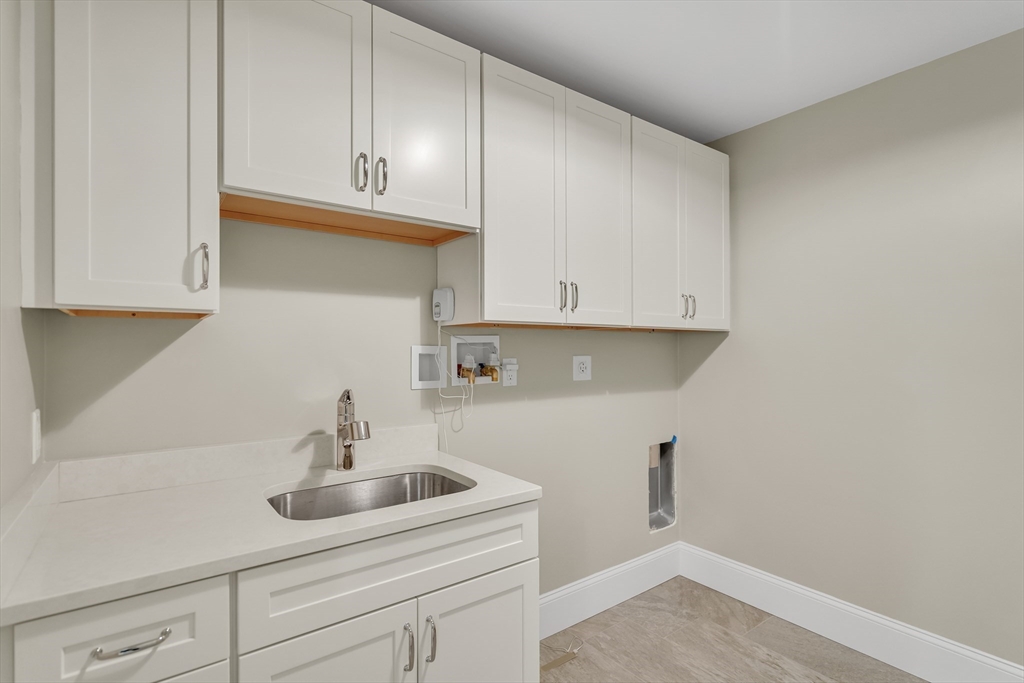 1 Cushing Street Property Photo 23