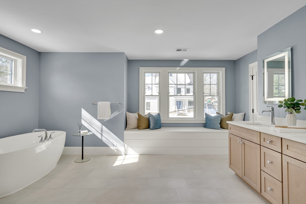 1 Cushing Street Property Photo 31