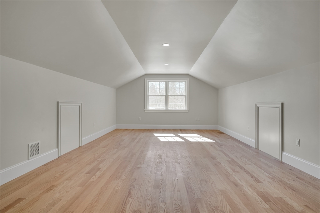 1 Cushing Street Property Photo 39