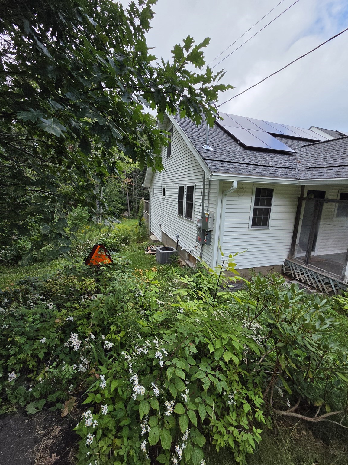 1578 Greenville Rd Property Photo 2