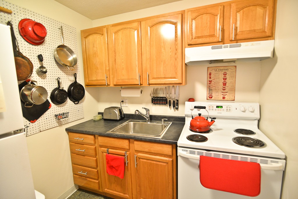 20 Radcliffe Road # 402 Property Photo 4