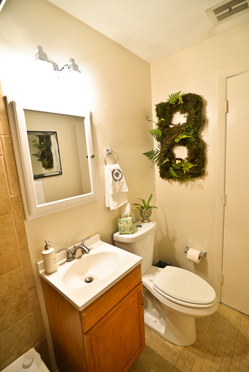20 Radcliffe Road # 402 Property Photo 9