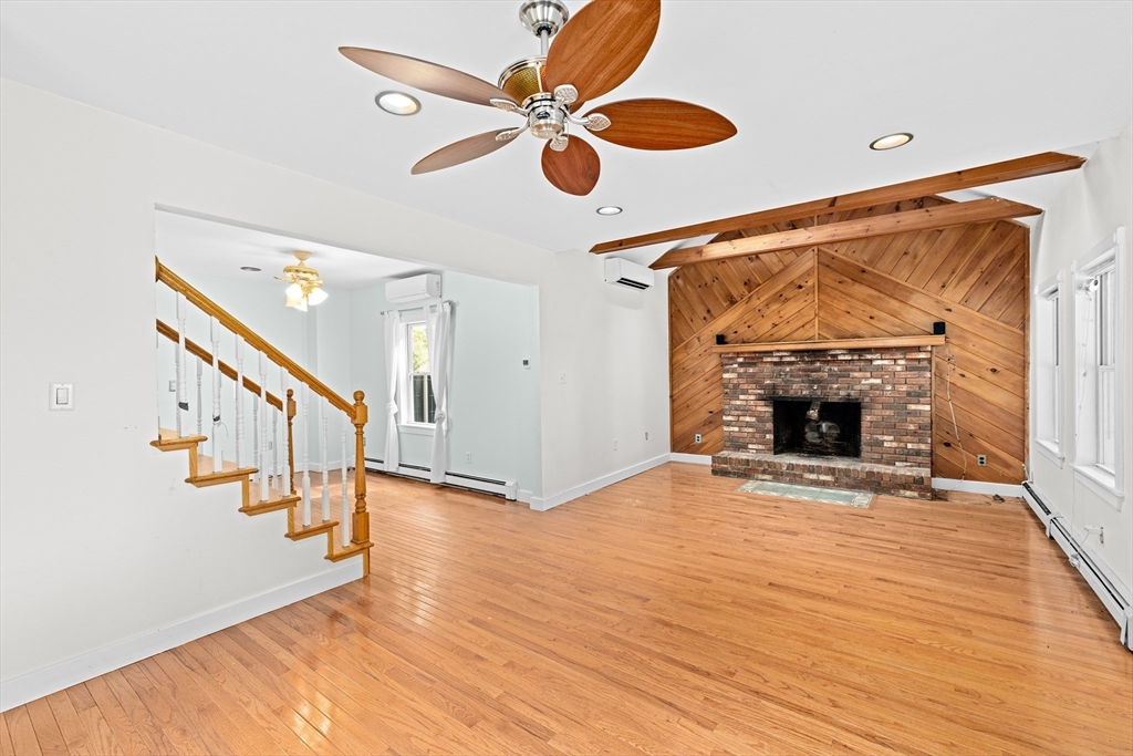 72 Precinct Street Property Photo 4