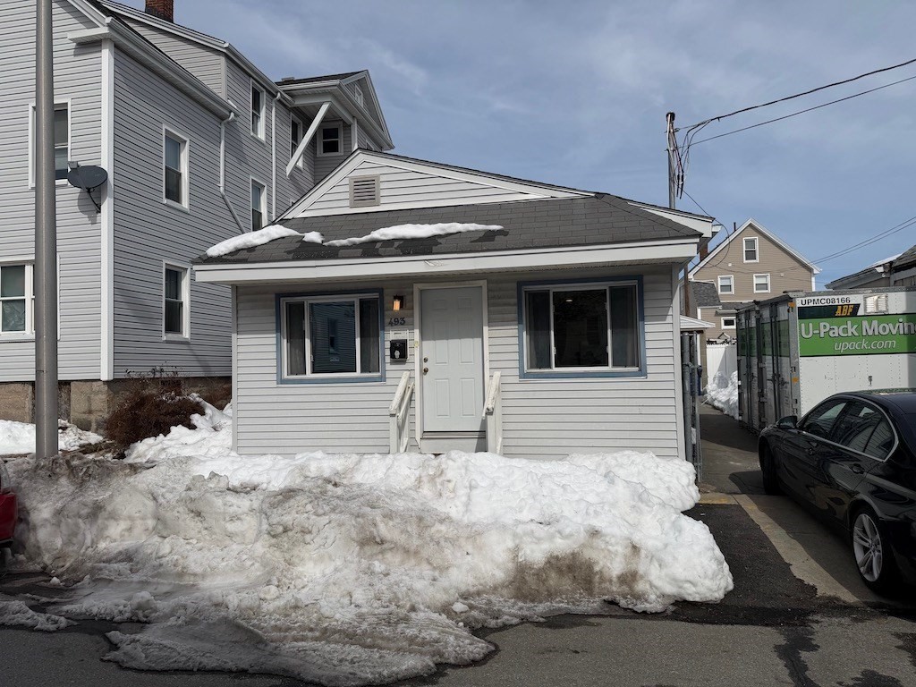 493 Rivet St Property Photo 19