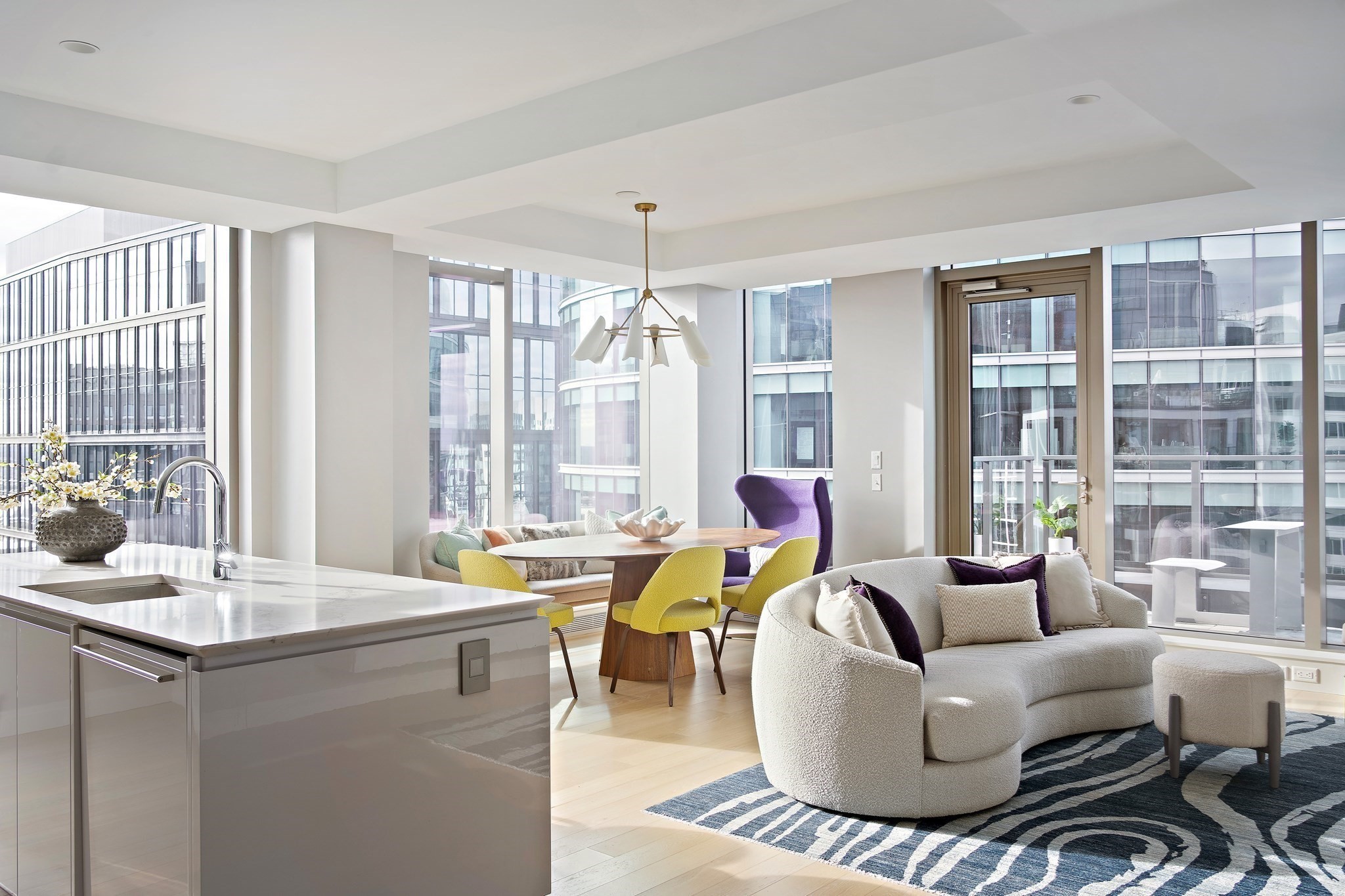 133 Seaport Boulevard # 2101 Property Photo 1