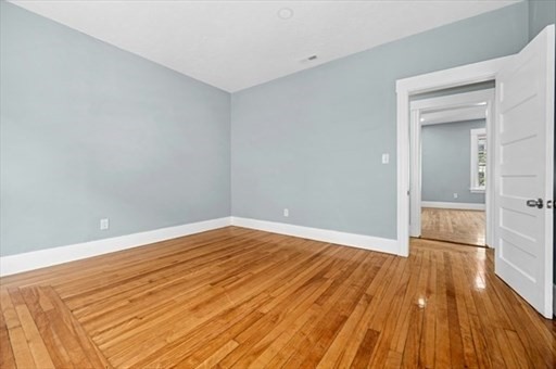 139 Lincoln St Property Photo 21