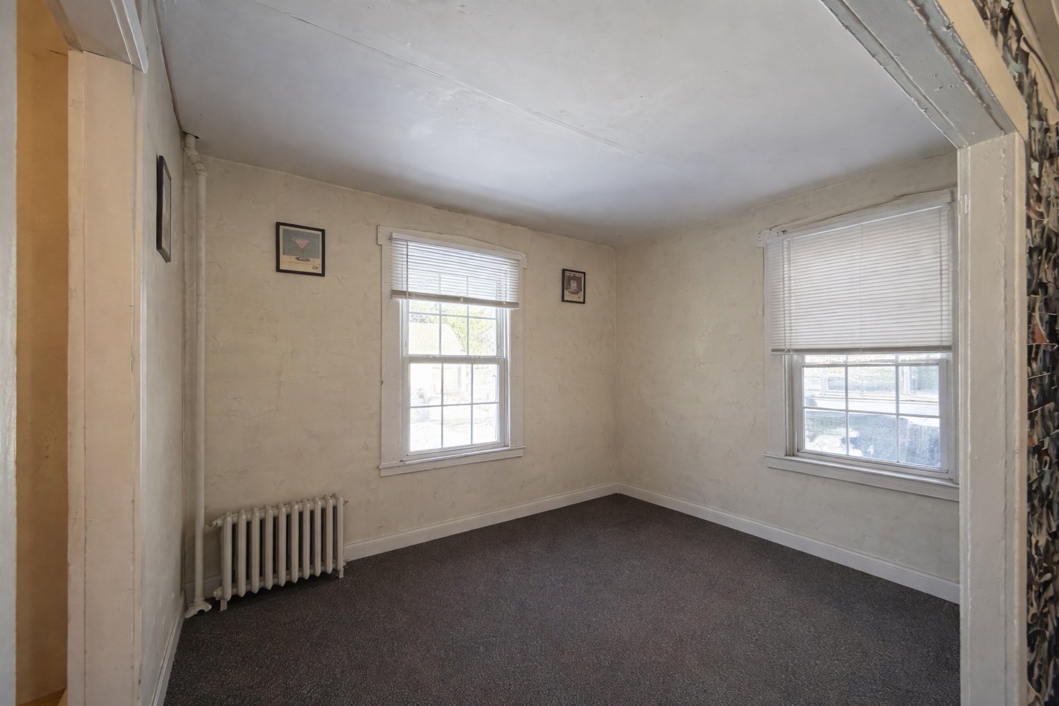 699-707 Main St Property Photo 12