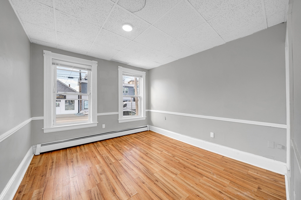 94 Main St Property Photo 18