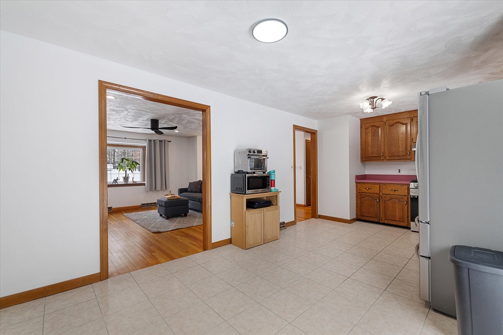 8 Barry Drive Property Photo 7