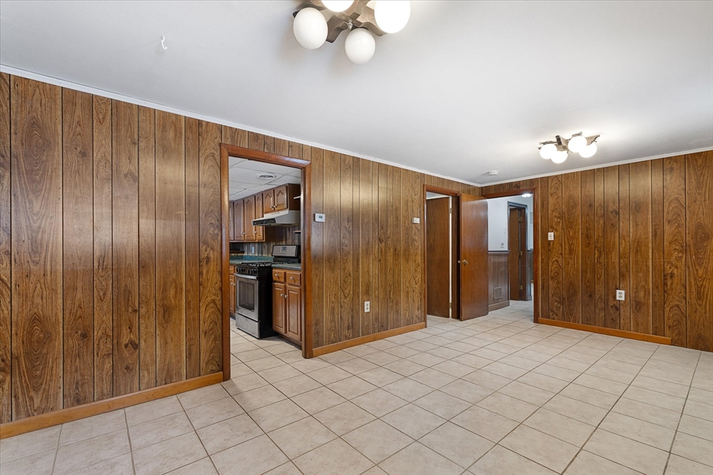 8 Barry Drive Property Photo 26