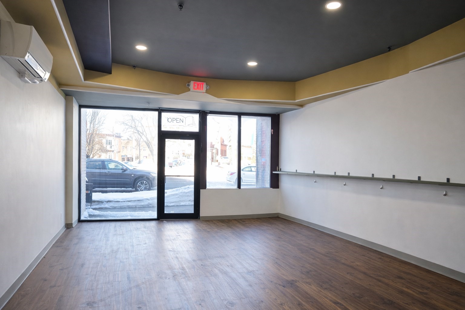 3 S Main St Property Photo 2