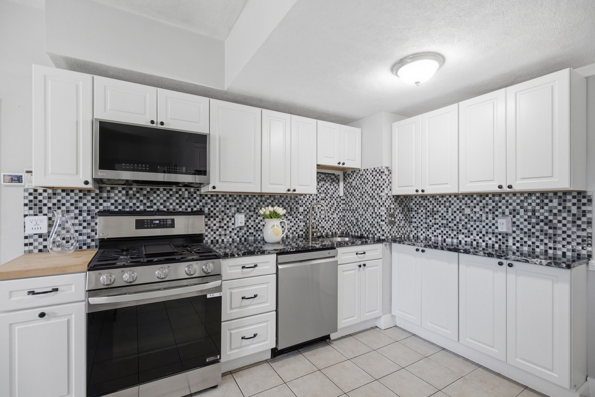 24 Mague Avenue # 24 Property Photo 5