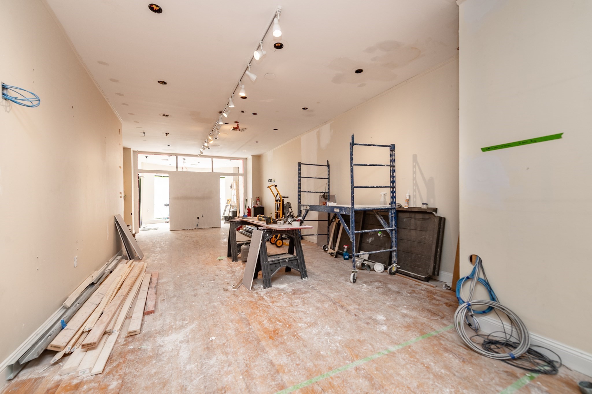 297 Newbury Street Property Photo 11
