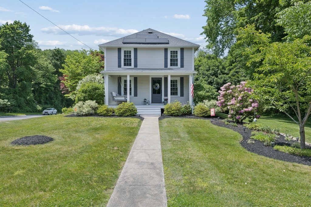 2 Sterling Court Property Photo 1