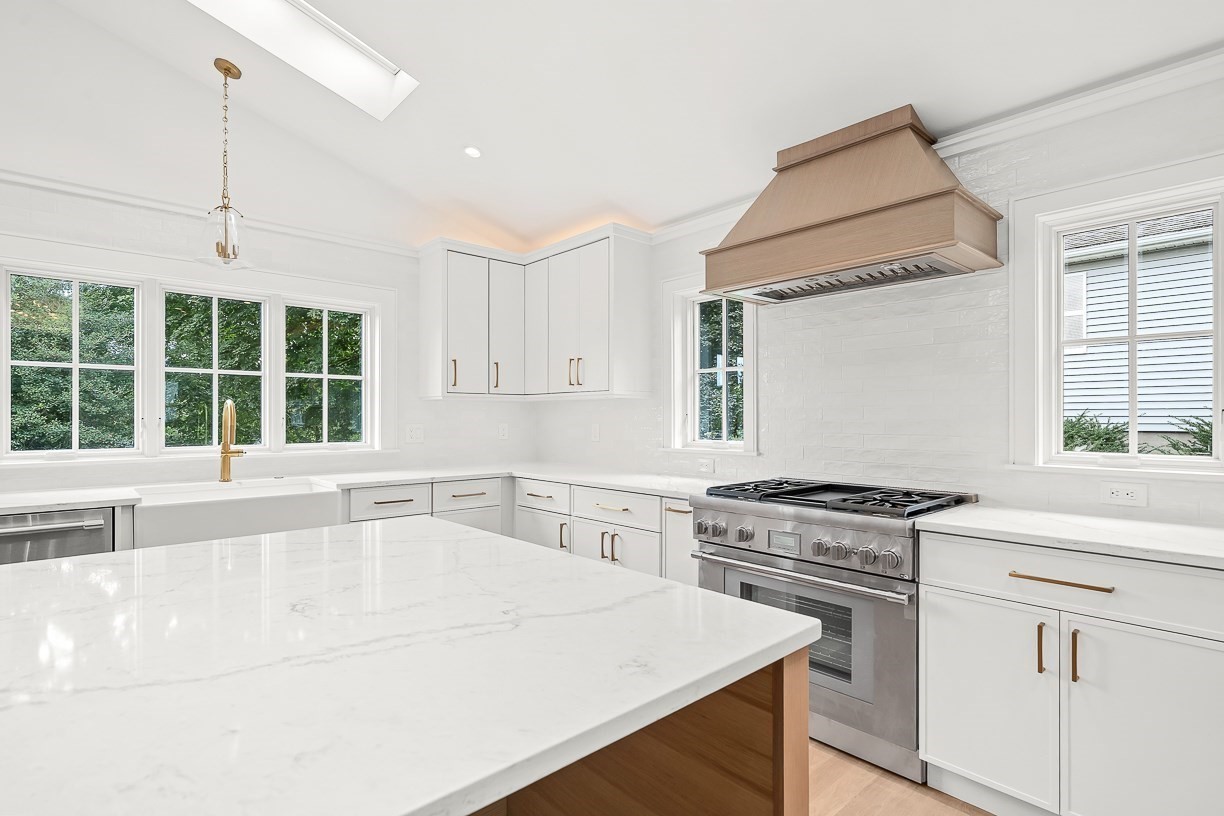 9 Albamont Road Property Photo 10