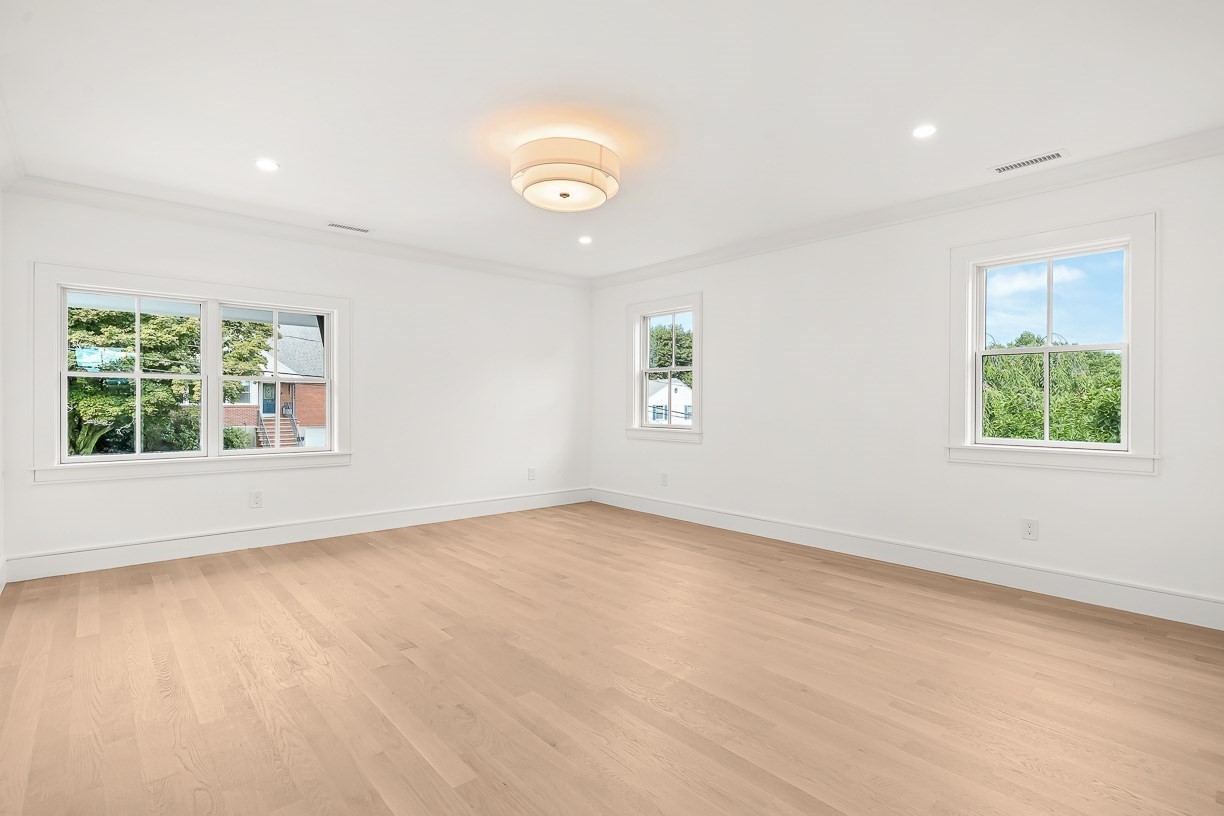 9 Albamont Road Property Photo 22